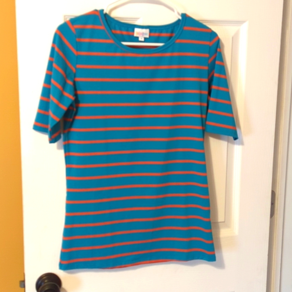 LuLaRoe top